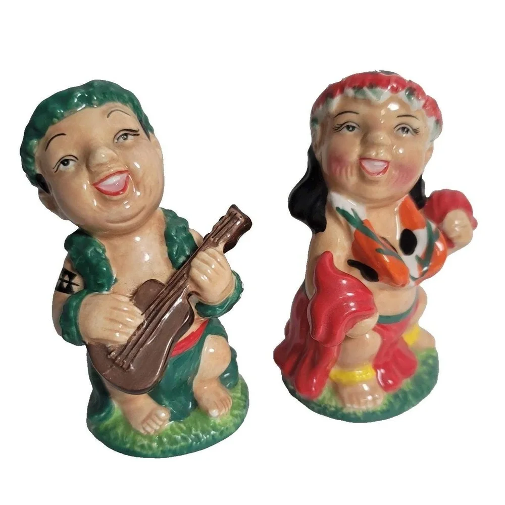 Vintage Hawaiian Hula Dancer Salt Pepper Shakers Ceramic Pair Figural Set